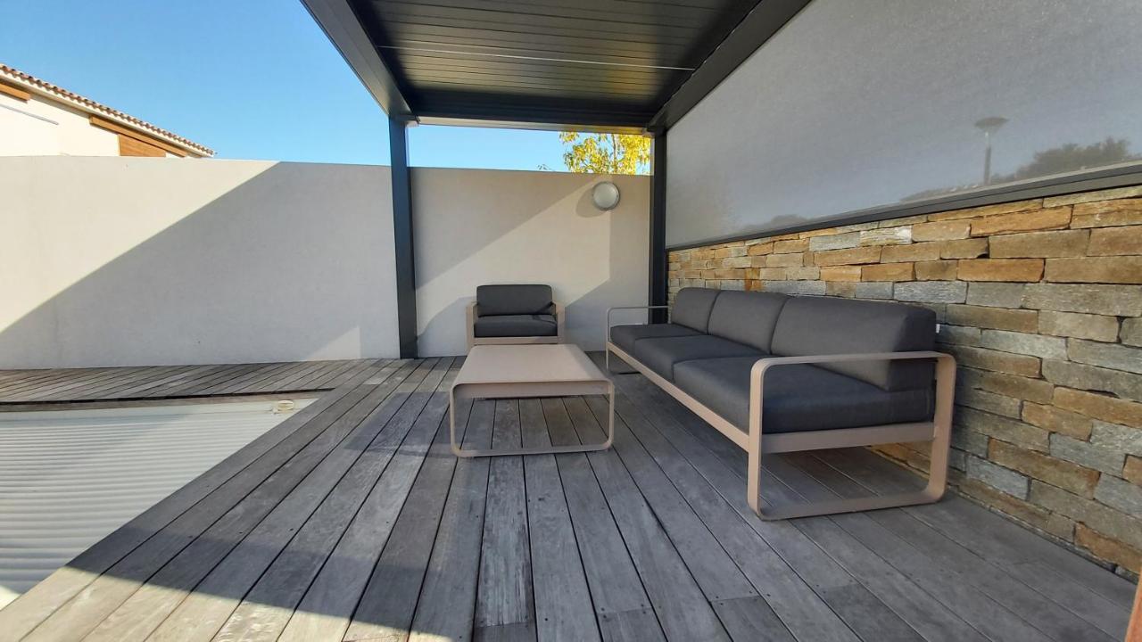Villa Home Holiday A Cala Rossa Lecci Exteriér fotografie