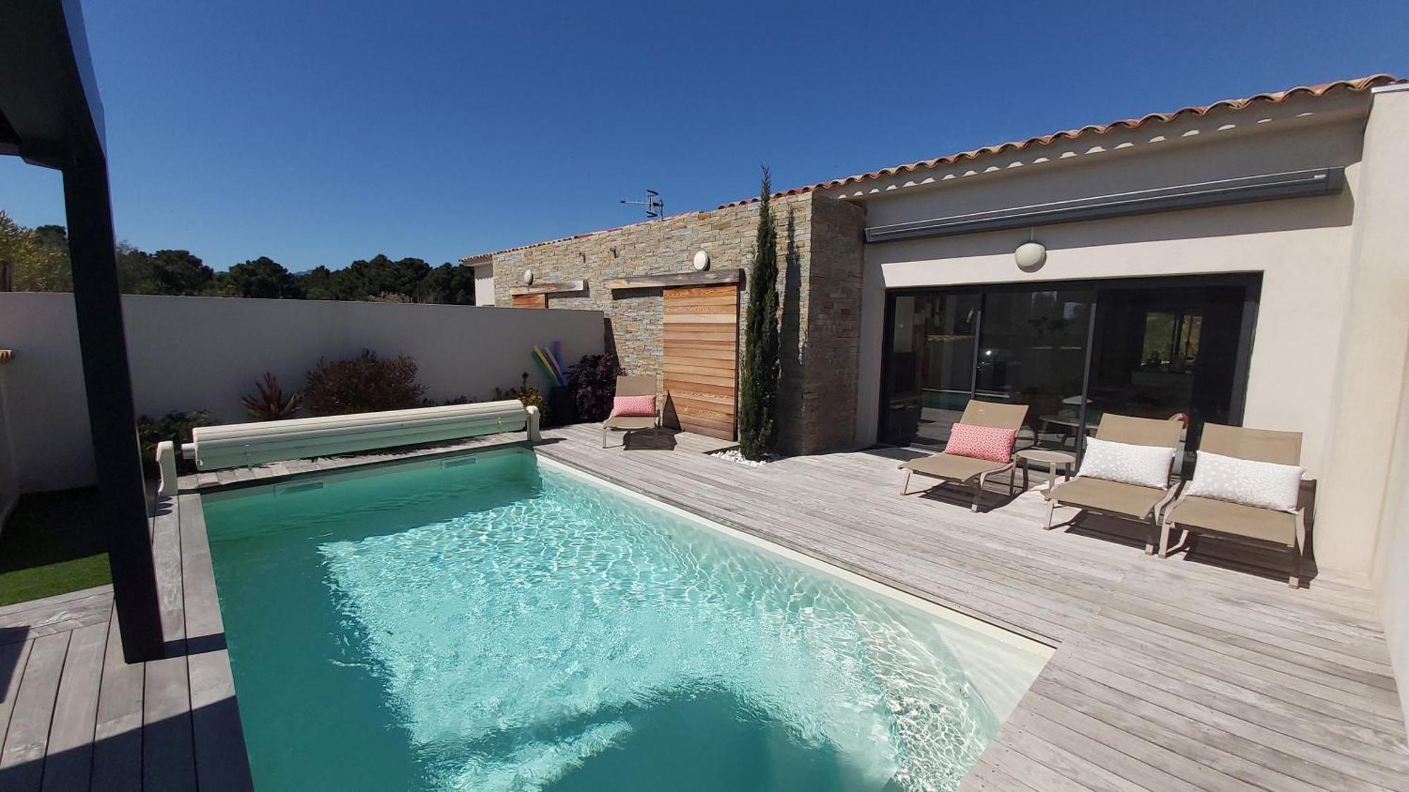 Villa Home Holiday A Cala Rossa Lecci Exteriér fotografie